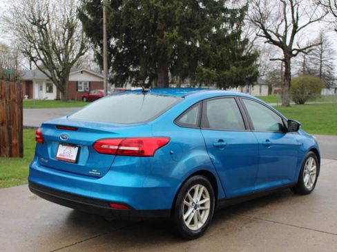 Used 2015 Ford Focus SE image 10