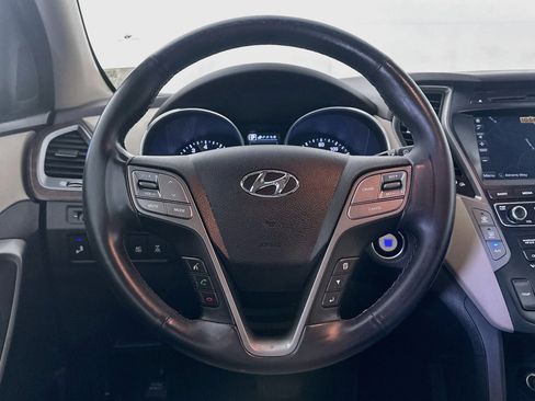 Used 2018 Hyundai Santa Fe Limited AWD/4WD image 18