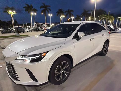 Used 2023 Lexus RX 350 FWD image 5