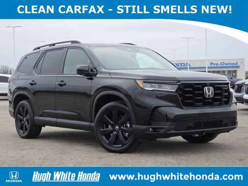 Used 2025 Honda Pilot Black Edition image 1