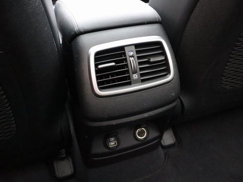 Used 2020 Kia Sorento SX image 43