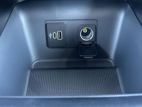 New 2026 Ford Explorer Active w/ Active Comfort Package AWD/4WD image 7