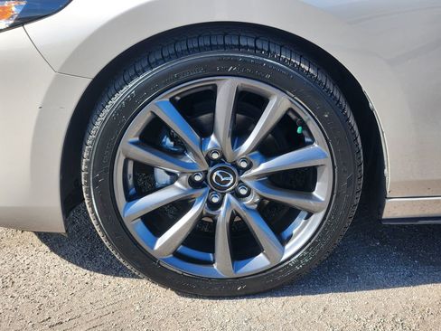 Used 2024 MAZDA MAZDA3 s image 13