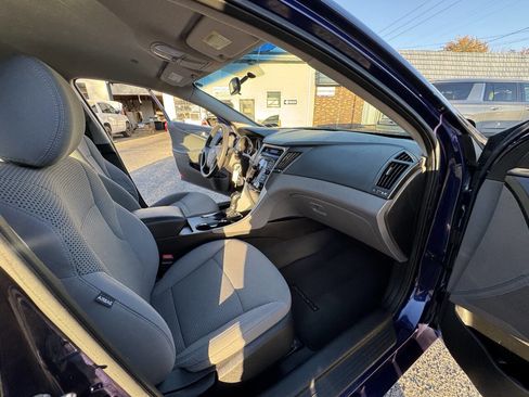 Used 2011 Hyundai Sonata GLS image 42
