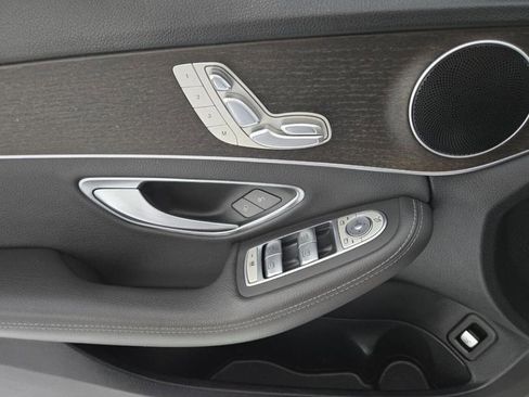 Used 2019 Mercedes-Benz C 300 Sedan image 12