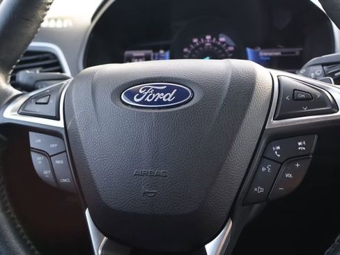 Used 2023 Ford Edge SEL w/ Convenience Package AWD/4WD image 10