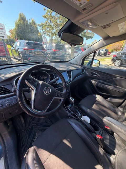 Used 2019 Buick Encore Preferred AWD/4WD image 7