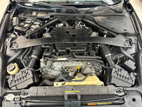Used 2014 Nissan 370Z Touring image 29
