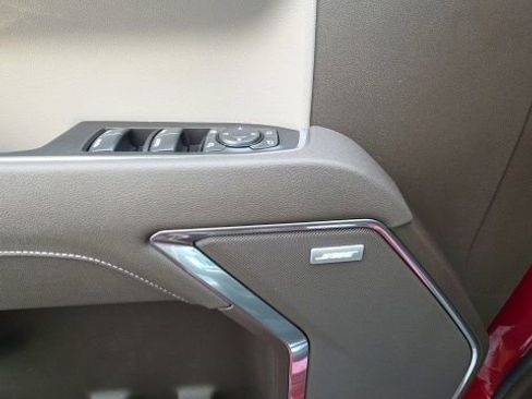 New 2026 Chevrolet Silverado 1500 LTZ w/ Z71 Off-Road Package image 18