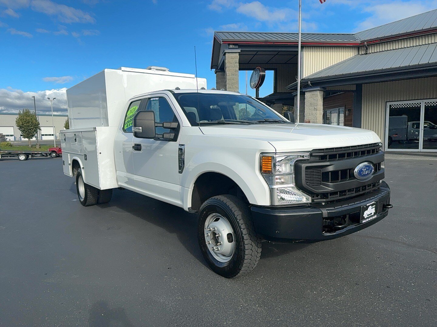 Used 2020 Ford F350 XL w/ Power Equipment Group AWD/4WD image 3