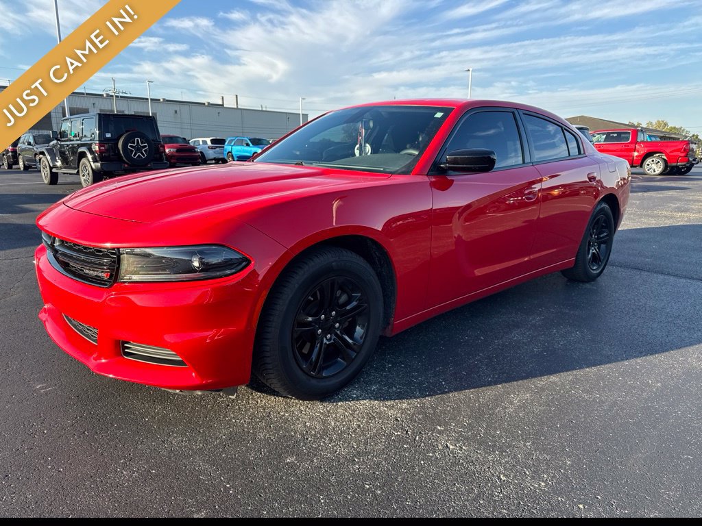 Used 2023 Dodge Charger SXT w/ Cold Weather Package RWD image 3
