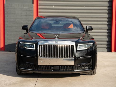 Used 2023 Rolls-Royce Ghost image 7