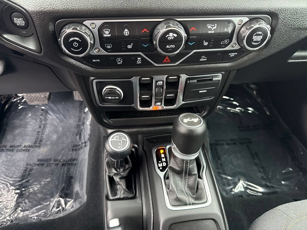 Certified 2024 Jeep Wrangler Unlimited Sport AWD/4WD image 14