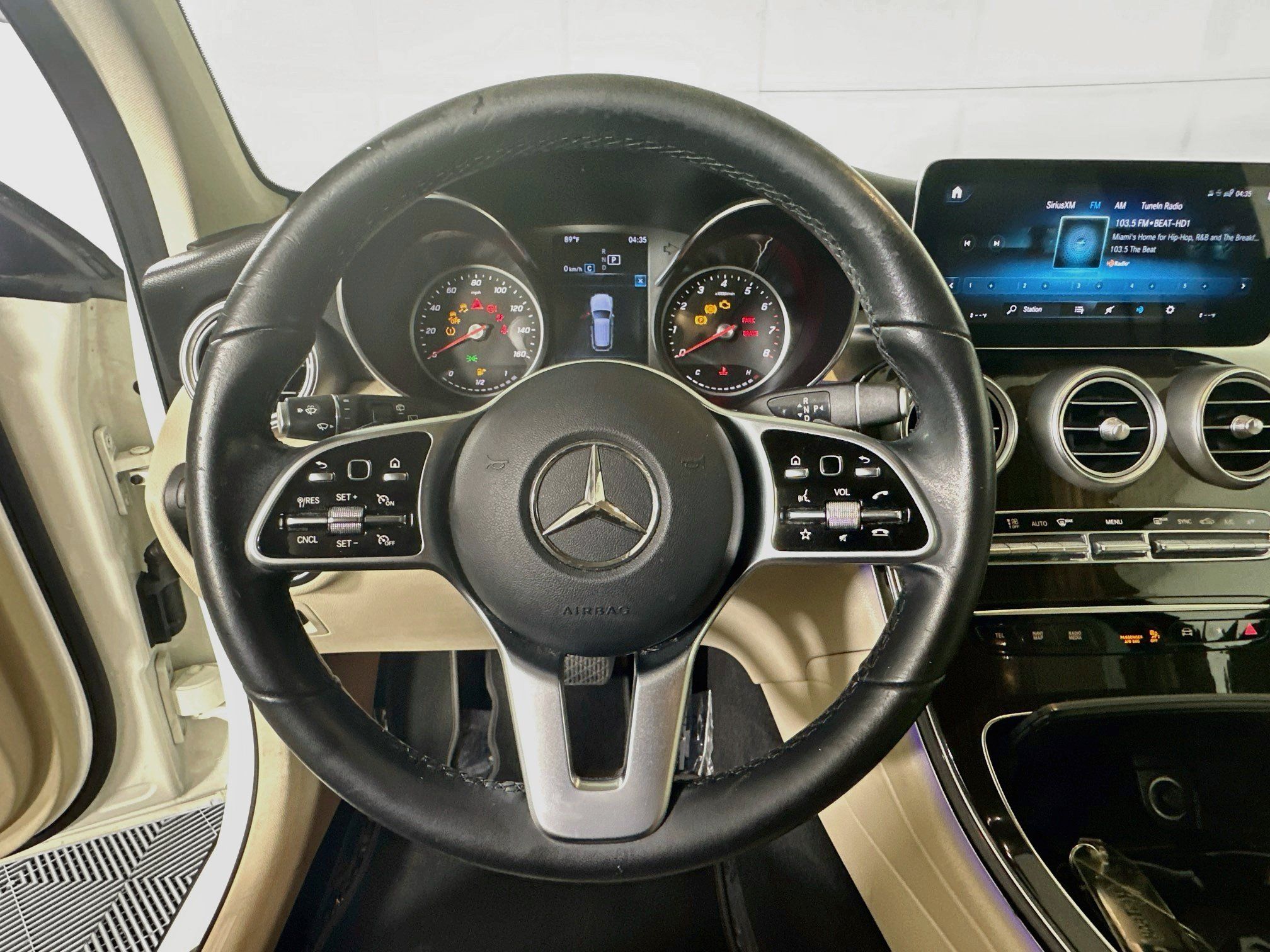 Used 2021 Mercedes-Benz GLC 300 4MATIC image 15