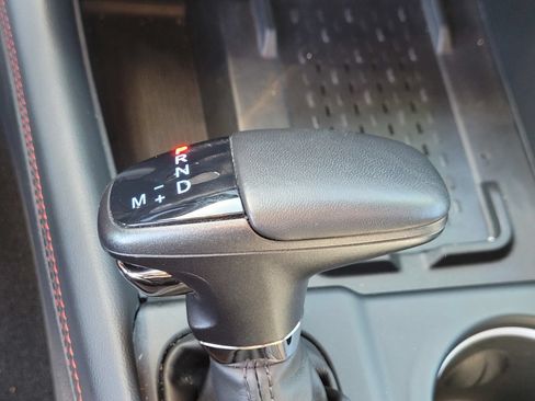 Used 2025 Dodge Durango GT AWD/4WD image 25