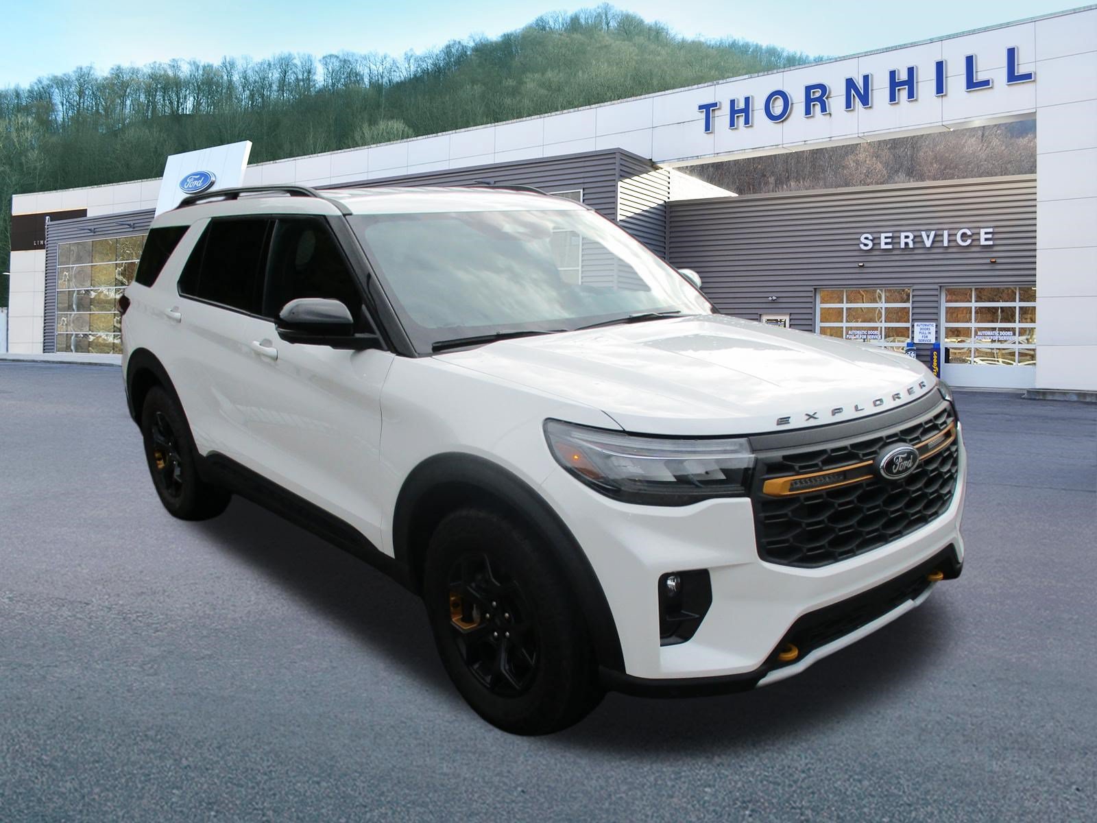 Used 2026 Ford Explorer Tremor w/ Tremor Convenience Package AWD/4WD image 1