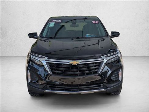 Used 2022 Chevrolet Equinox LT FWD image 2