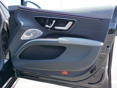 Certified 2023 Mercedes-Benz EQS 580 4MATIC Sedan image 57