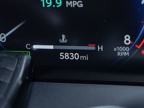 Used 2025 Toyota Land Cruiser w/ Premium Package image 18