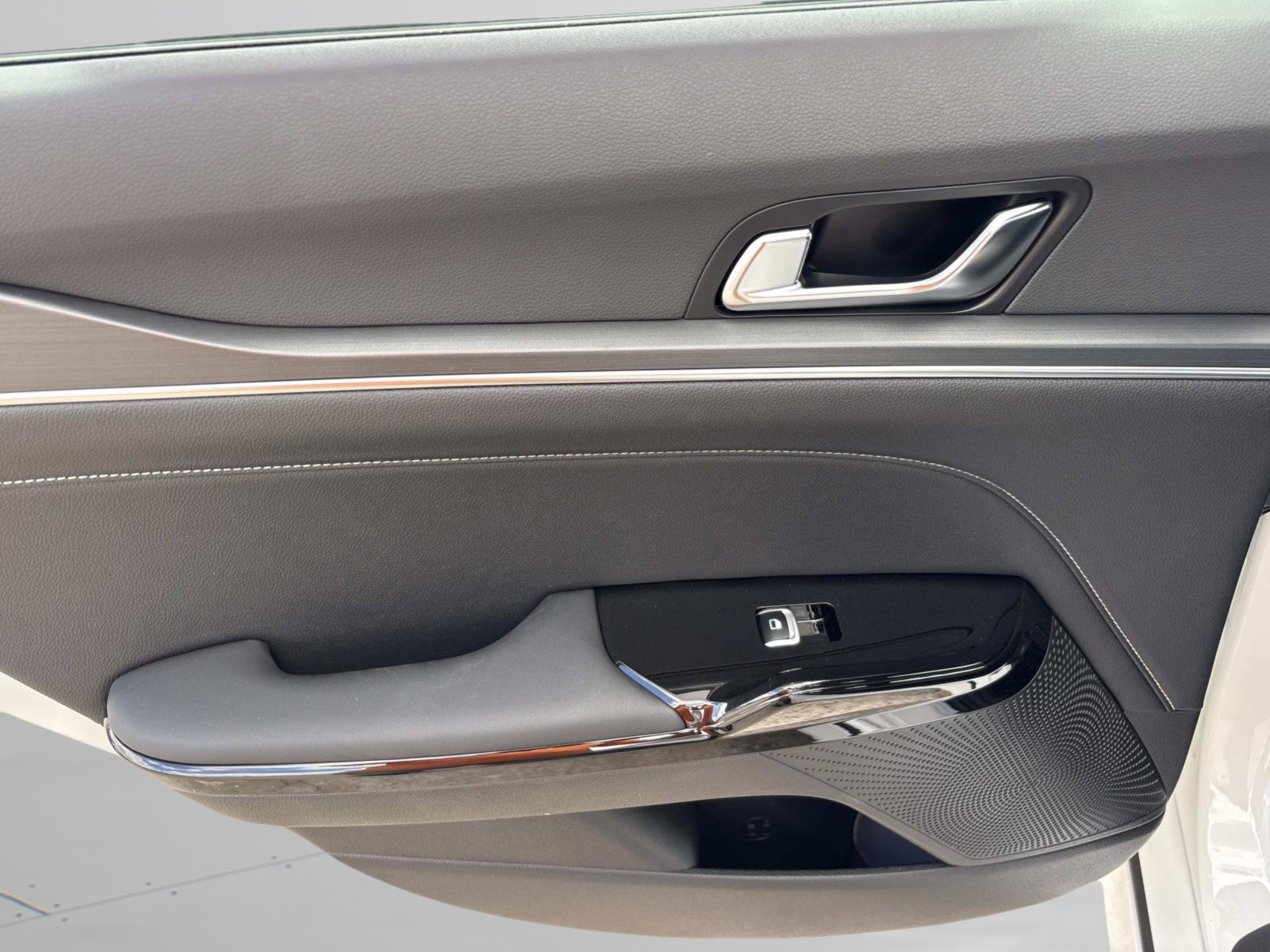 New 2027 Kia K5 GT-Line FWD image 14