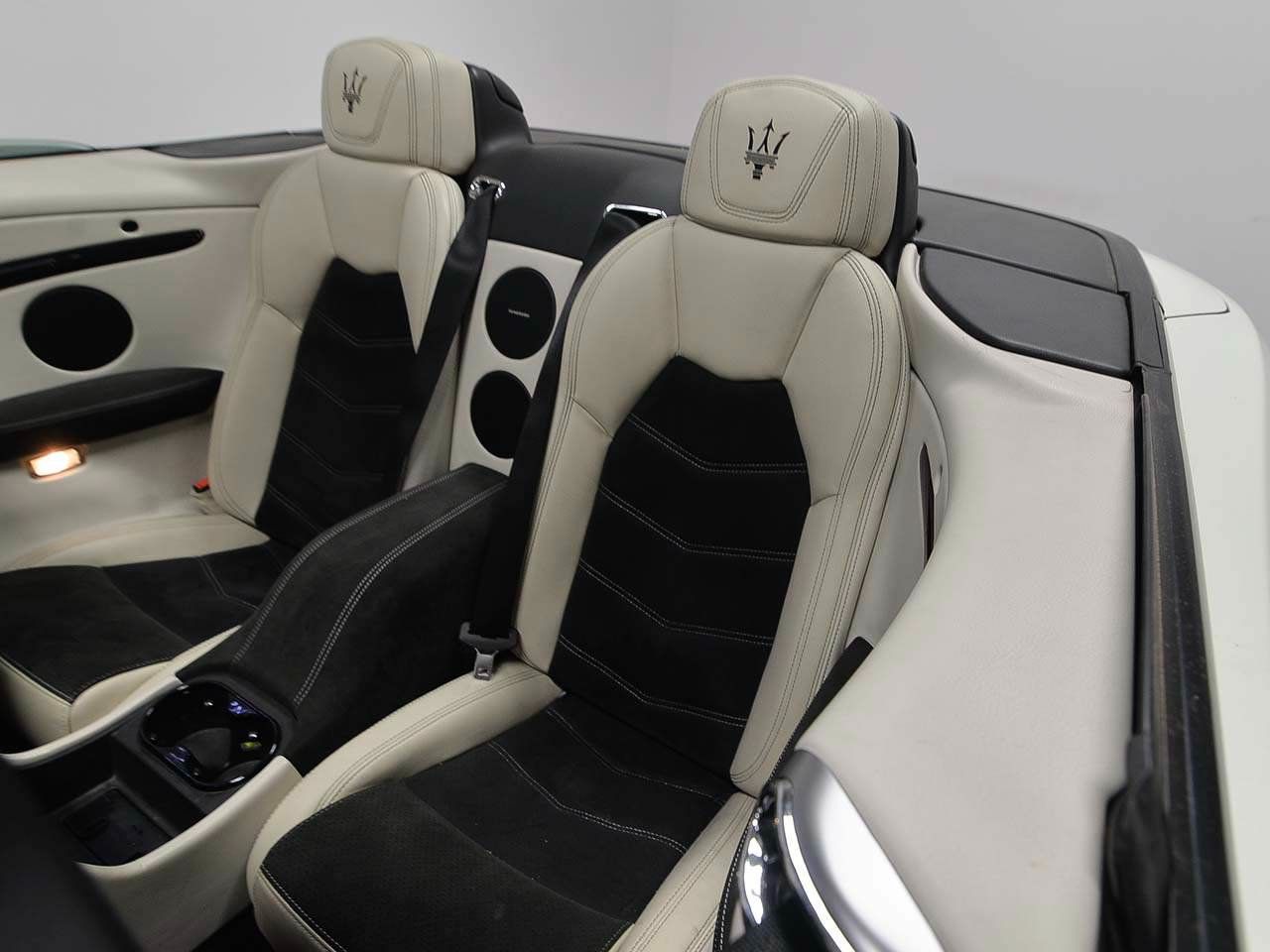 Used 2018 Maserati GranTurismo MC RWD image 13