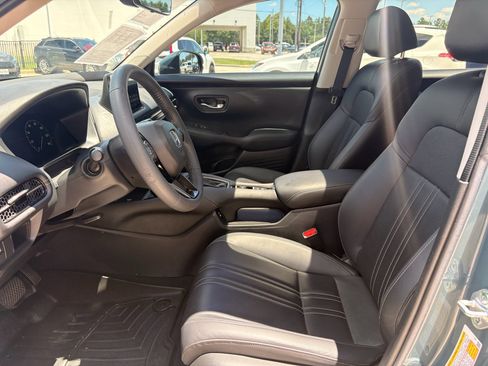 Certified 2024 Honda HR-V EX-L image 10