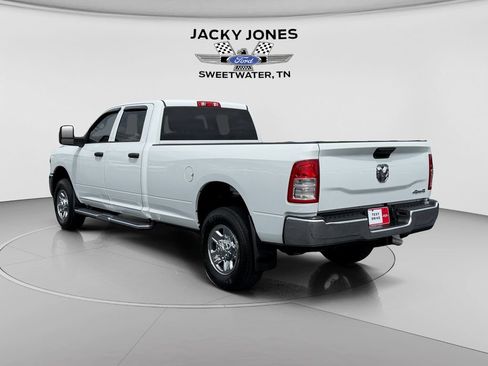 Used 2024 RAM 3500 Tradesman w/ Chrome Appearance Group AWD/4WD image 3