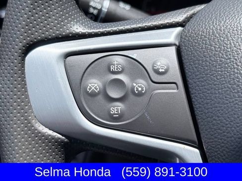 Used 2022 GMC Acadia SLE w/ Driver Convenience Package FWD image 13