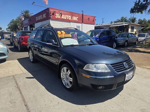 Used 2005 Volkswagen Passat GLS AWD/4WD image 2