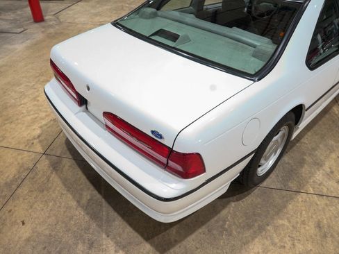 Used 1993 Ford Thunderbird Super RWD image 20