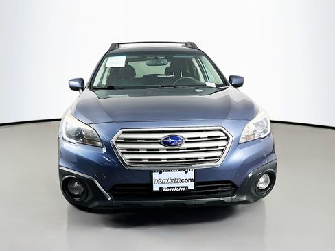 Used 2015 Subaru Outback 2.5i Premium AWD/4WD image 2