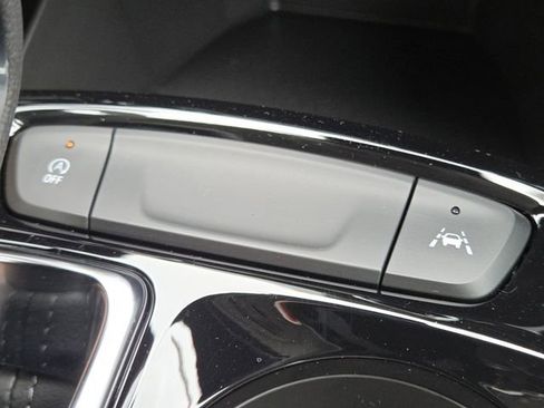 New 2026 Chevrolet Trax LT w/ Driver Confidence Package image 8