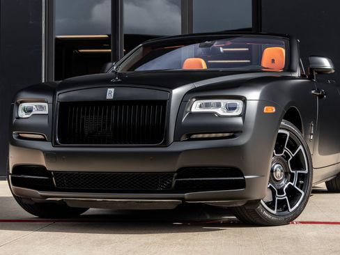 Used 2016 Rolls-Royce Dawn RWD image 6