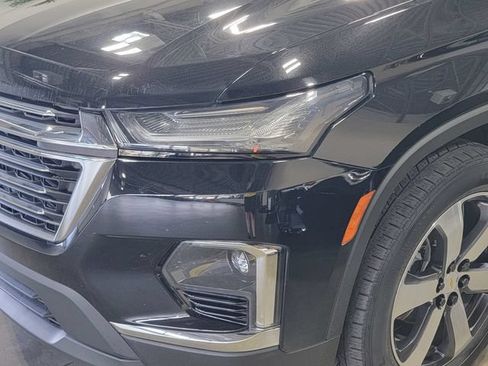 Certified 2023 Chevrolet Traverse LT w/ LT Premium Package AWD/4WD image 8