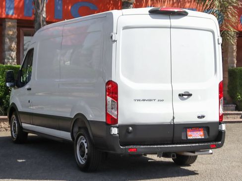 Used 2022 Ford Transit 250 Medium Roof RWD image 6