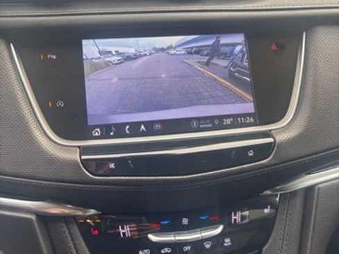 Certified 2022 Cadillac XT5 Premium Luxury image 26