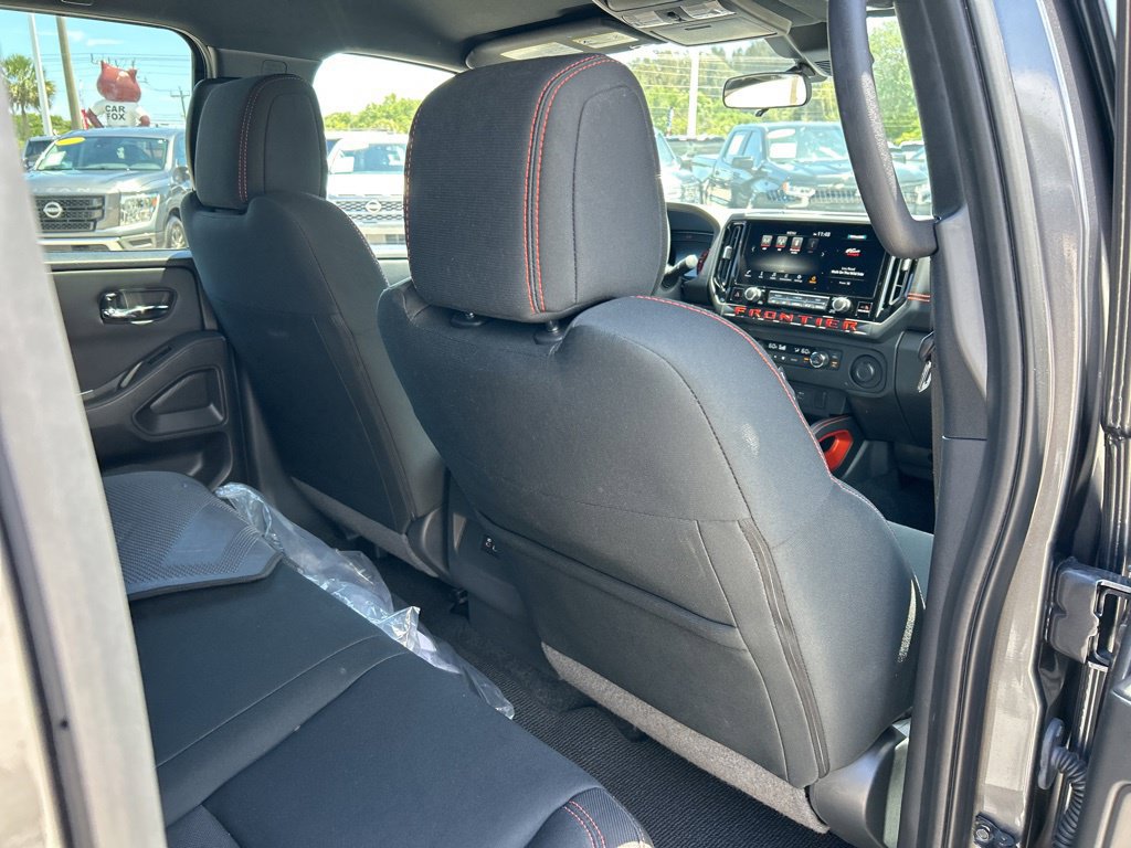 Certified 2025 Nissan Frontier PRO-4X AWD/4WD image 50