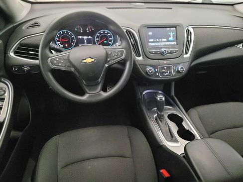 Used 2016 Chevrolet Malibu LT FWD image 22