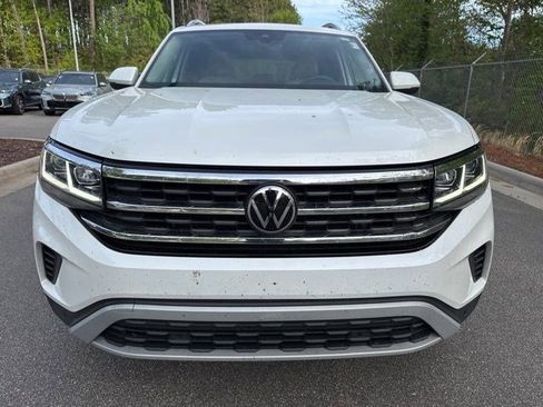 Used 2023 Volkswagen Atlas SEL image 2