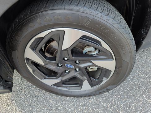 Used 2024 Subaru Crosstrek 2.5i Limited image 7