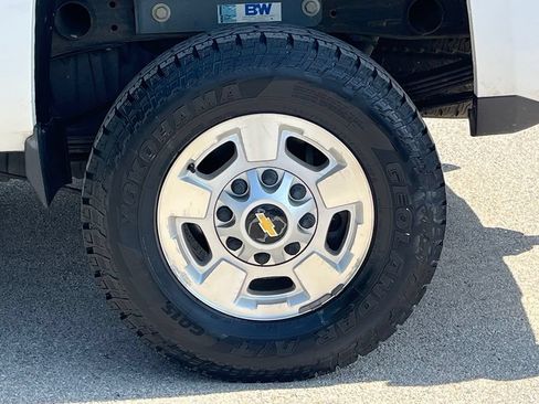Used 2016 Chevrolet Silverado 2500 LT AWD/4WD image 11