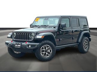 Used 2025 Jeep Wrangler Unlimited Rubicon w/ Convenience Group AWD/4WD video 1