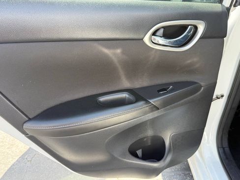 Used 2019 Nissan Sentra SV FWD image 25