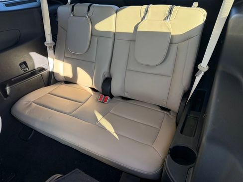 Certified 2021 Ford Explorer XLT w/ Equipment Group 202A image 11