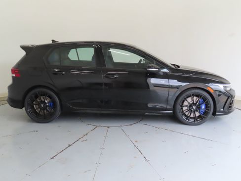 New 2026 Volkswagen Golf w/ Euro Style Package AWD/4WD image 2