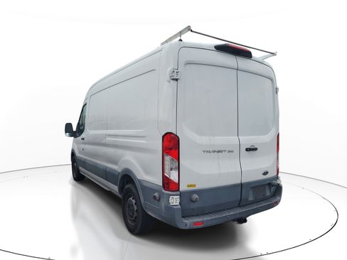Used 2018 Ford Transit 250 148 Medium Roof RWD image 3