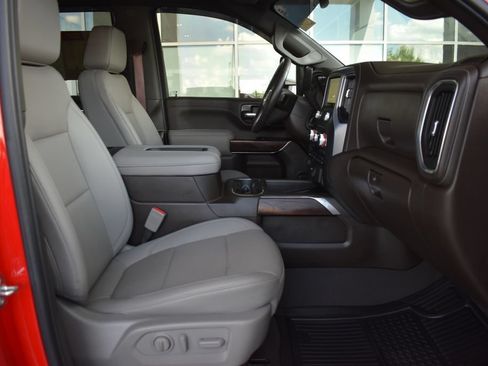 Used 2022 GMC Sierra 2500 SLT w/ SLT Premium Package AWD/4WD image 5