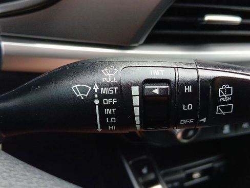 Used 2020 Kia Telluride S image 16