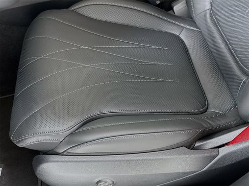 New 2026 Mercedes-Benz GLC 63 AMG S image 21