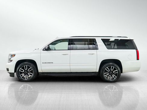 Used 2018 Chevrolet Suburban Premier w/ RST Edition AWD/4WD image 2